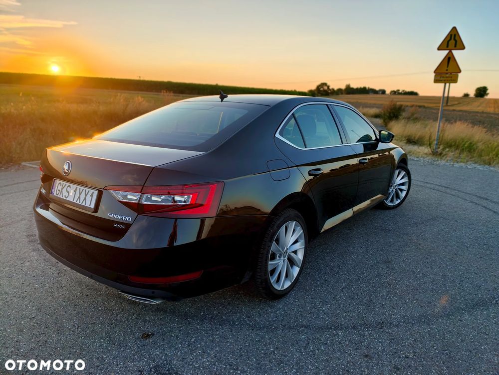 Skoda Superb 2.0 TSI 4x4 DSG Style - 20