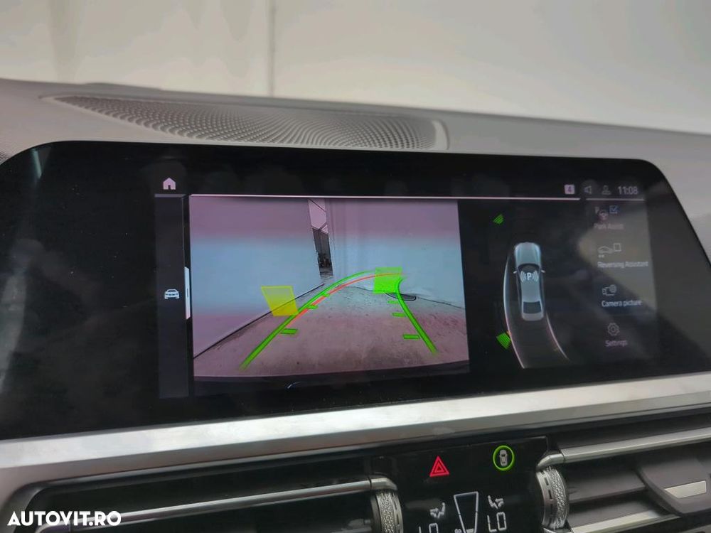 BMW Seria 3 330e xDrive Aut. Advantage - 12