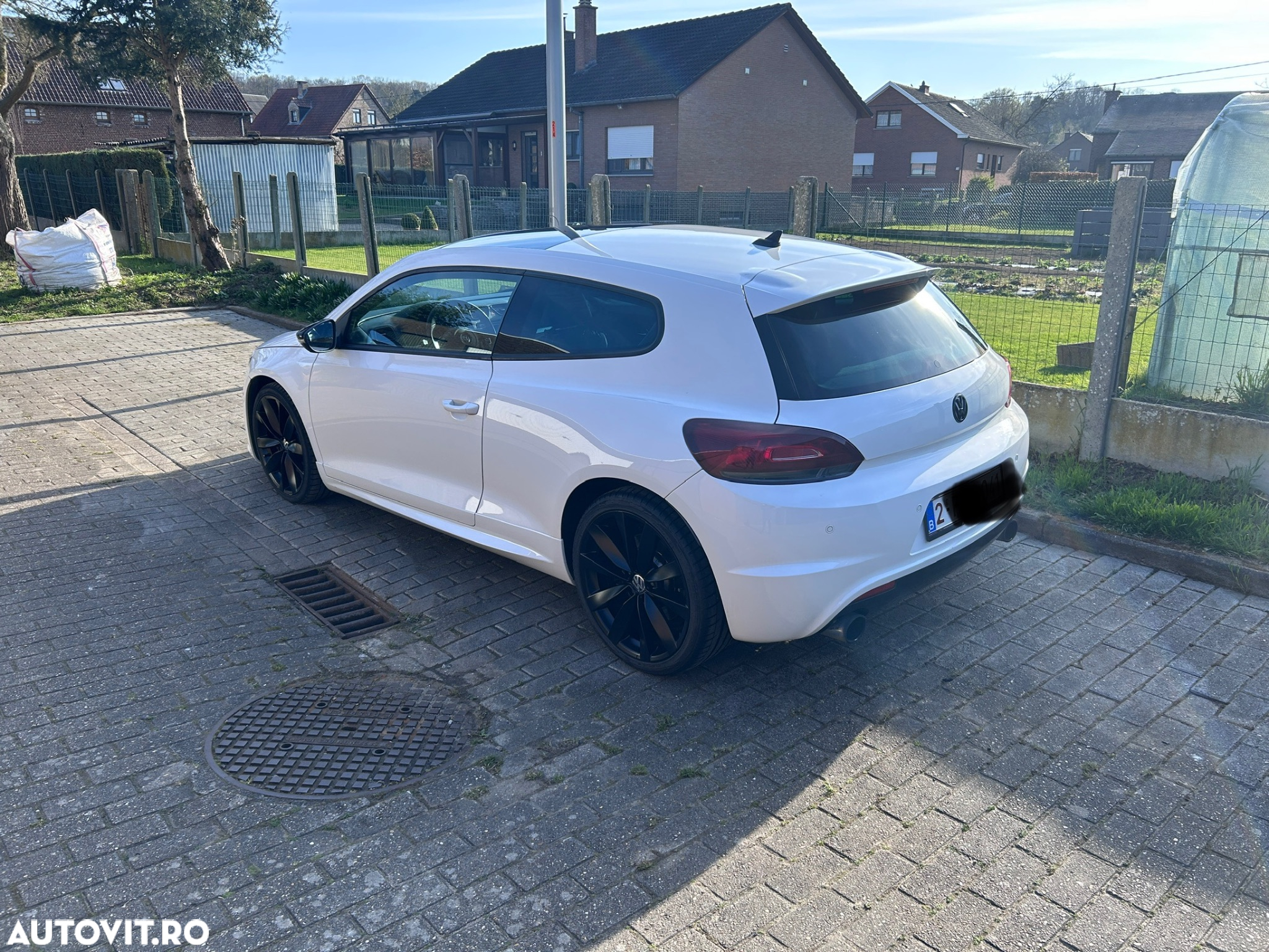 Volkswagen Scirocco R 2.0 TSI DSG - 6