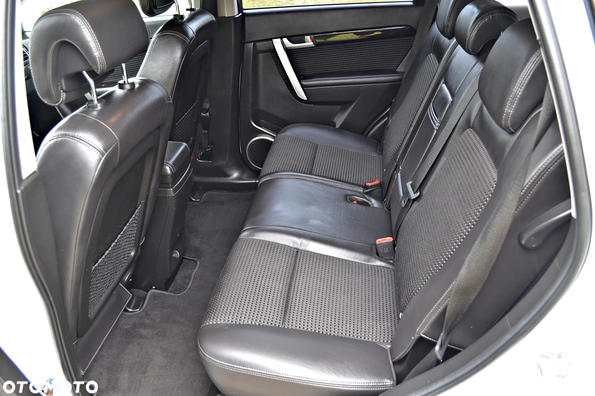 Chevrolet Captiva 2.4 2WD LT - 27