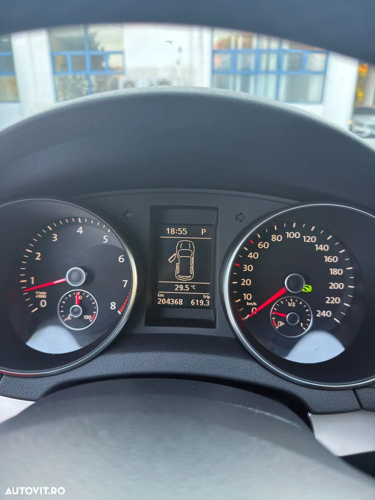 Volkswagen Golf 1.6 Comfortline DSG - 22
