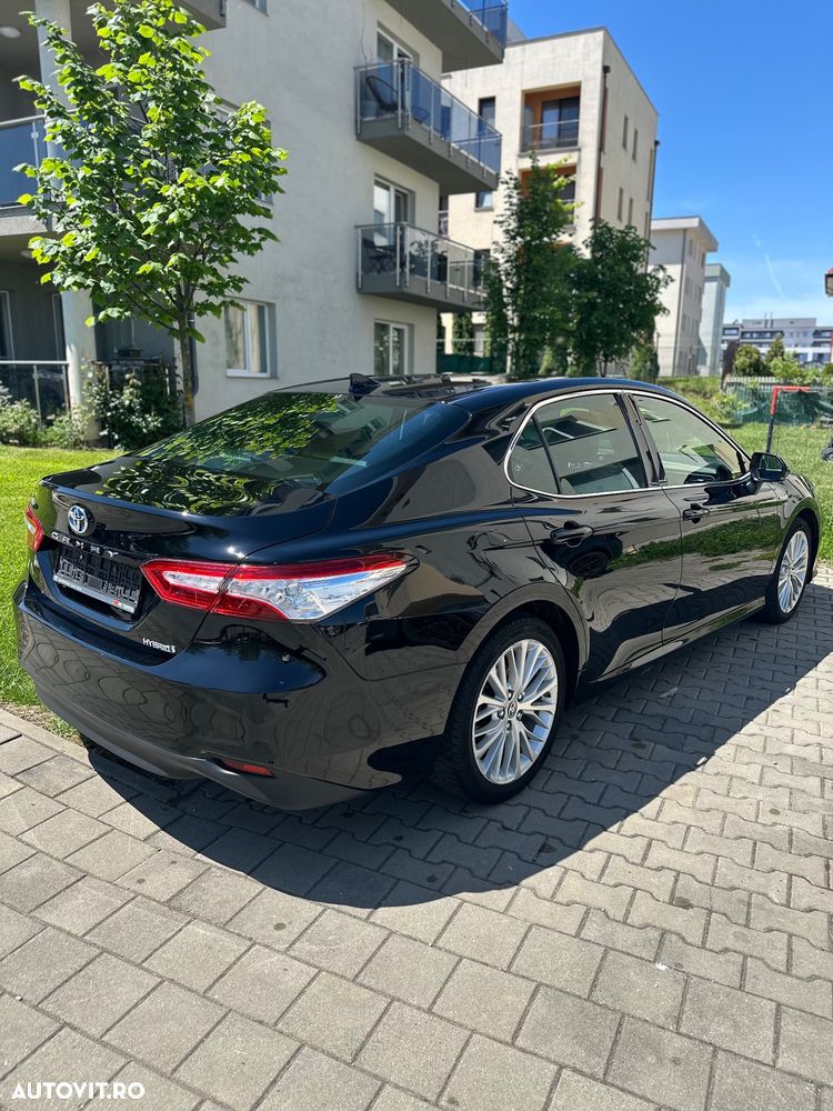 Toyota Camry 2.5 Exclusive - 5