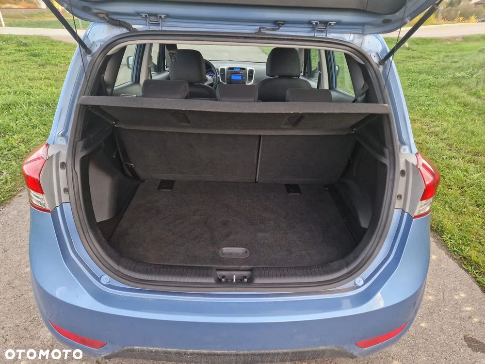 Hyundai ix20 1.4 blue Comfort - 4