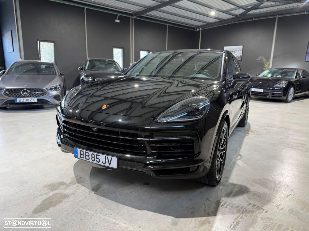 Porsche Cayenne Coupé E-Hybrid - 9