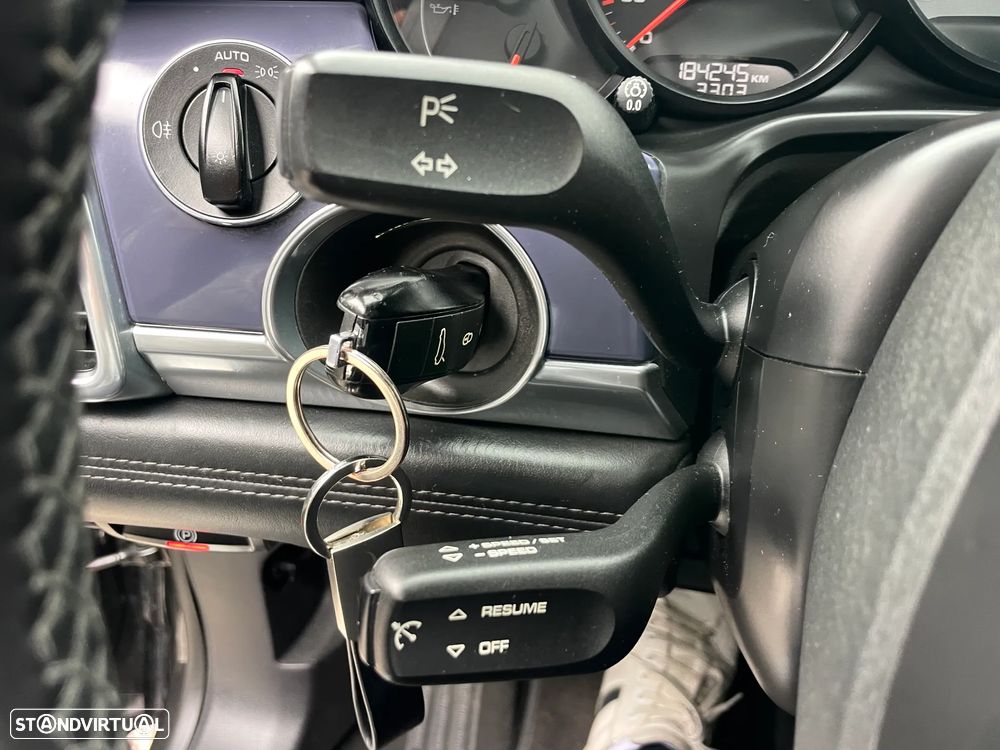 Porsche Panamera 4 S PDK - 27