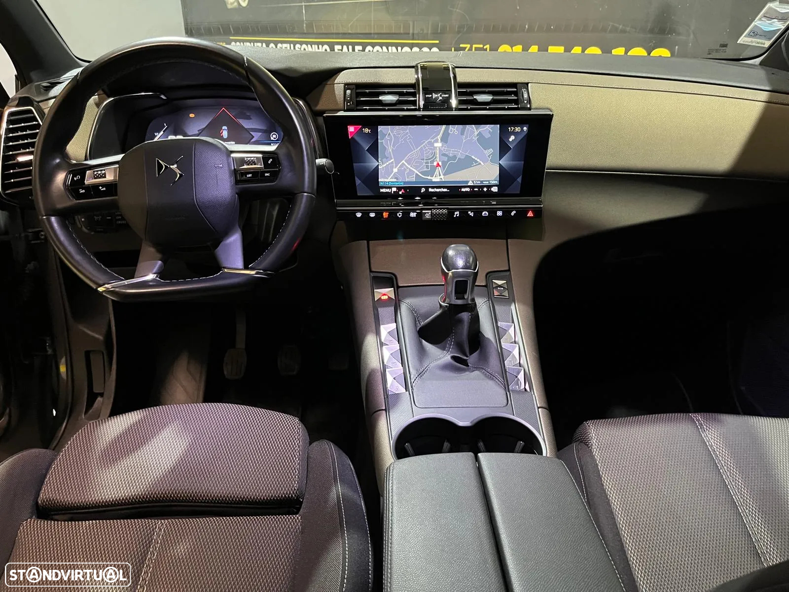 DS DS7 Crossback - 24