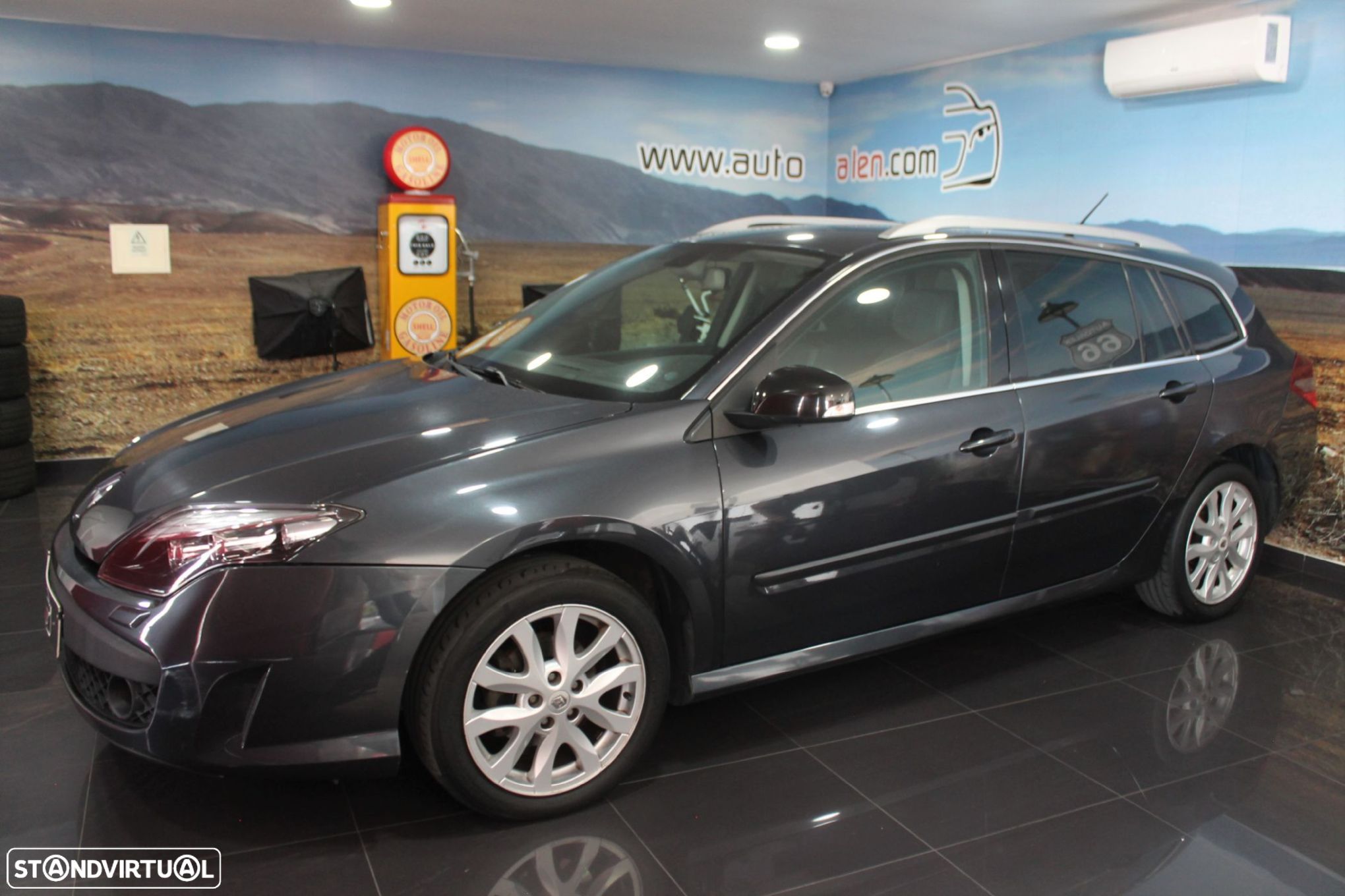 Renault Laguna Break 1.5 dCi Dynamique S - 1