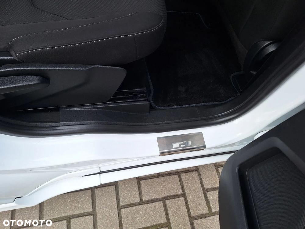 Ford S-Max - 27