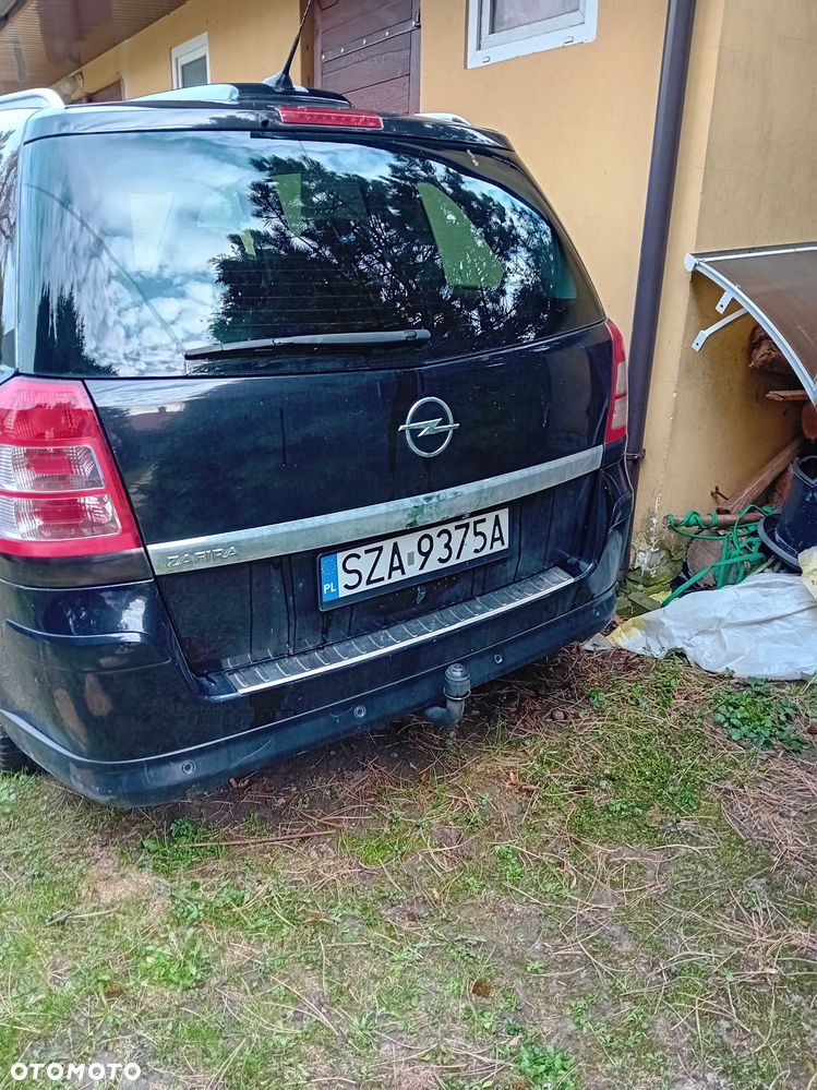 Opel Zafira - 4