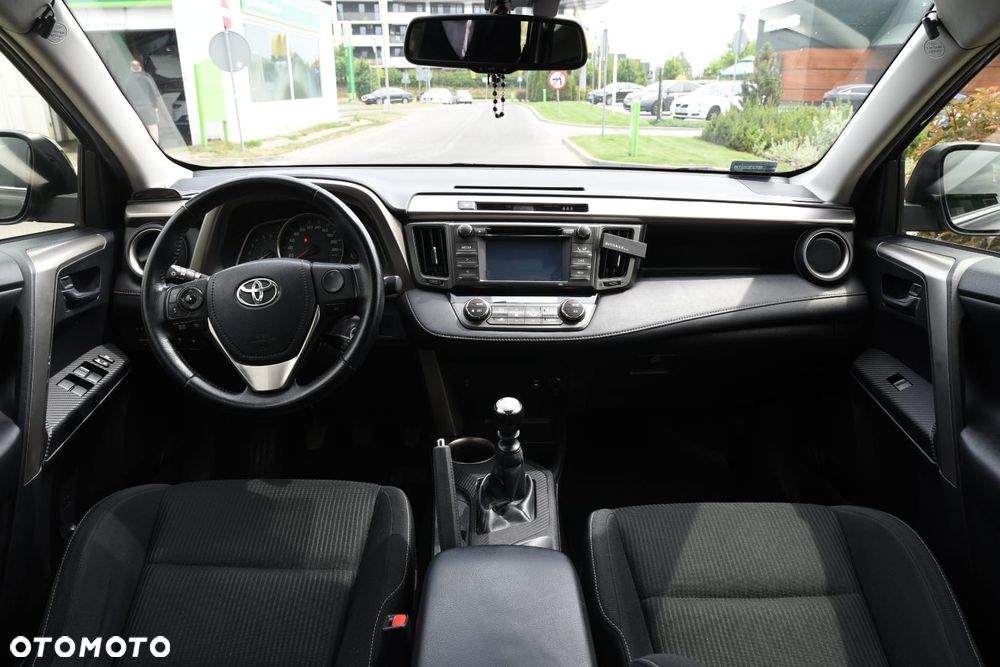 Toyota RAV4 2.0 D-4D Prestige - 18