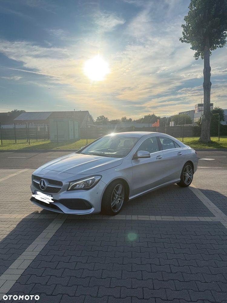 Mercedes-Benz CLA 180 7G-DCT AMG Line - 7