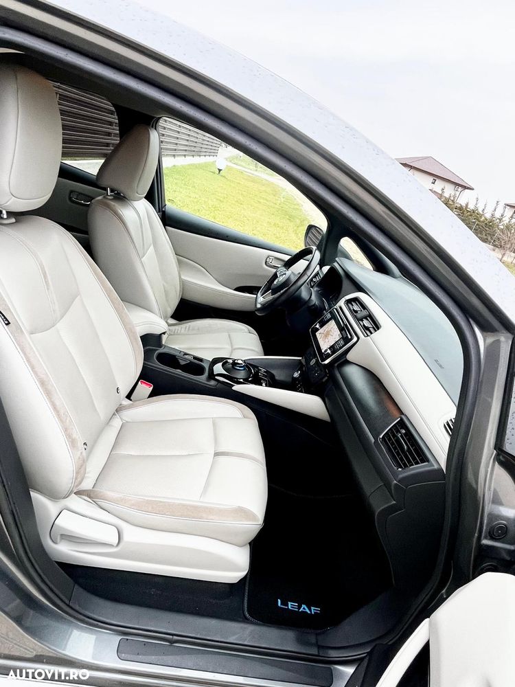 Nissan LEAF 40 kWh Tekna - 12