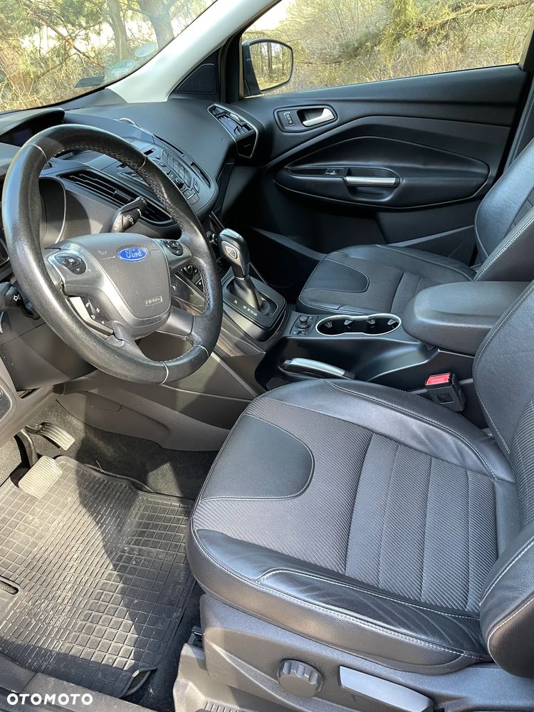 Ford Kuga 2.0 TDCi 4x4 Titanium - 7