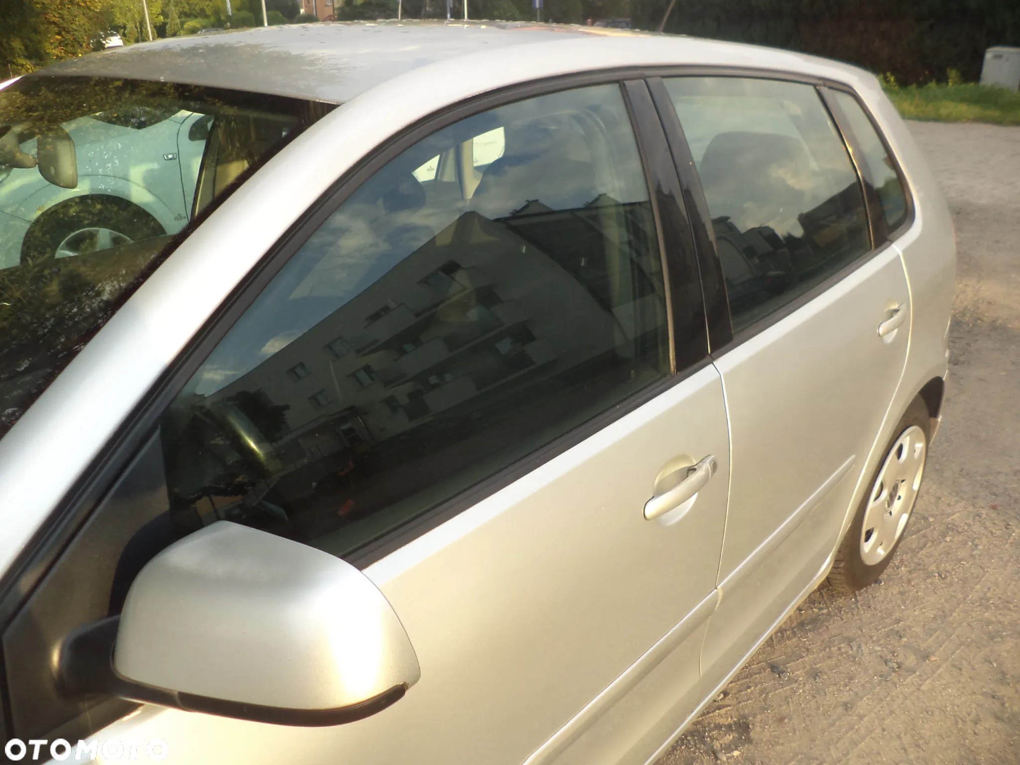 Volkswagen Polo 1.9 TDI Highline - 32