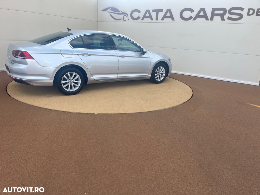 Volkswagen Passat 1.5 TSI OPF DSG Business - 17