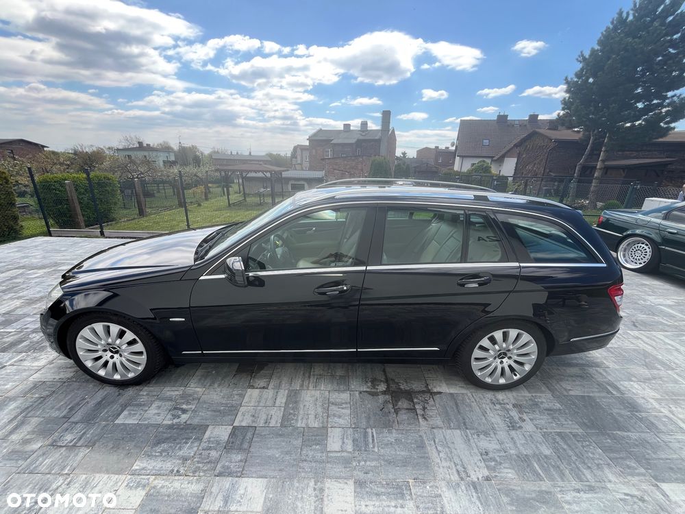 Mercedes-Benz Klasa C 320 CDI DPF Elegance - 14