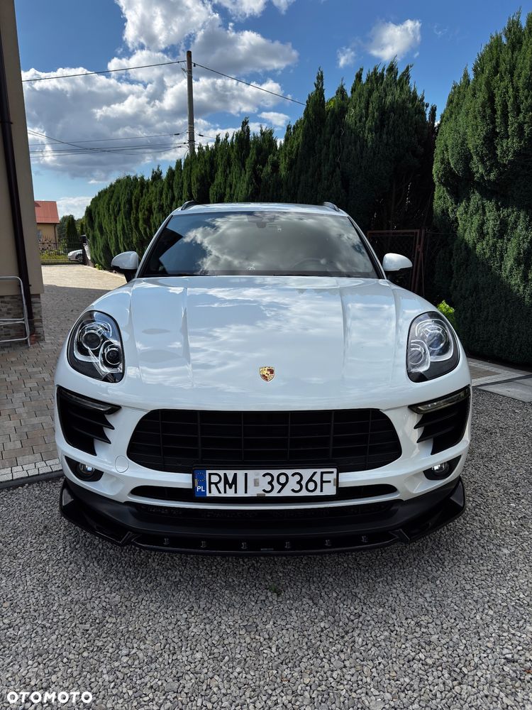 Porsche Macan - 2