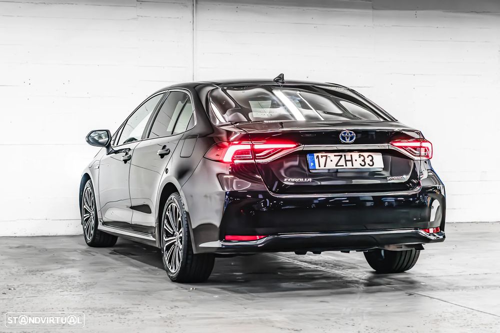 Toyota Corolla SD 1.8 Hybrid Luxury - 6