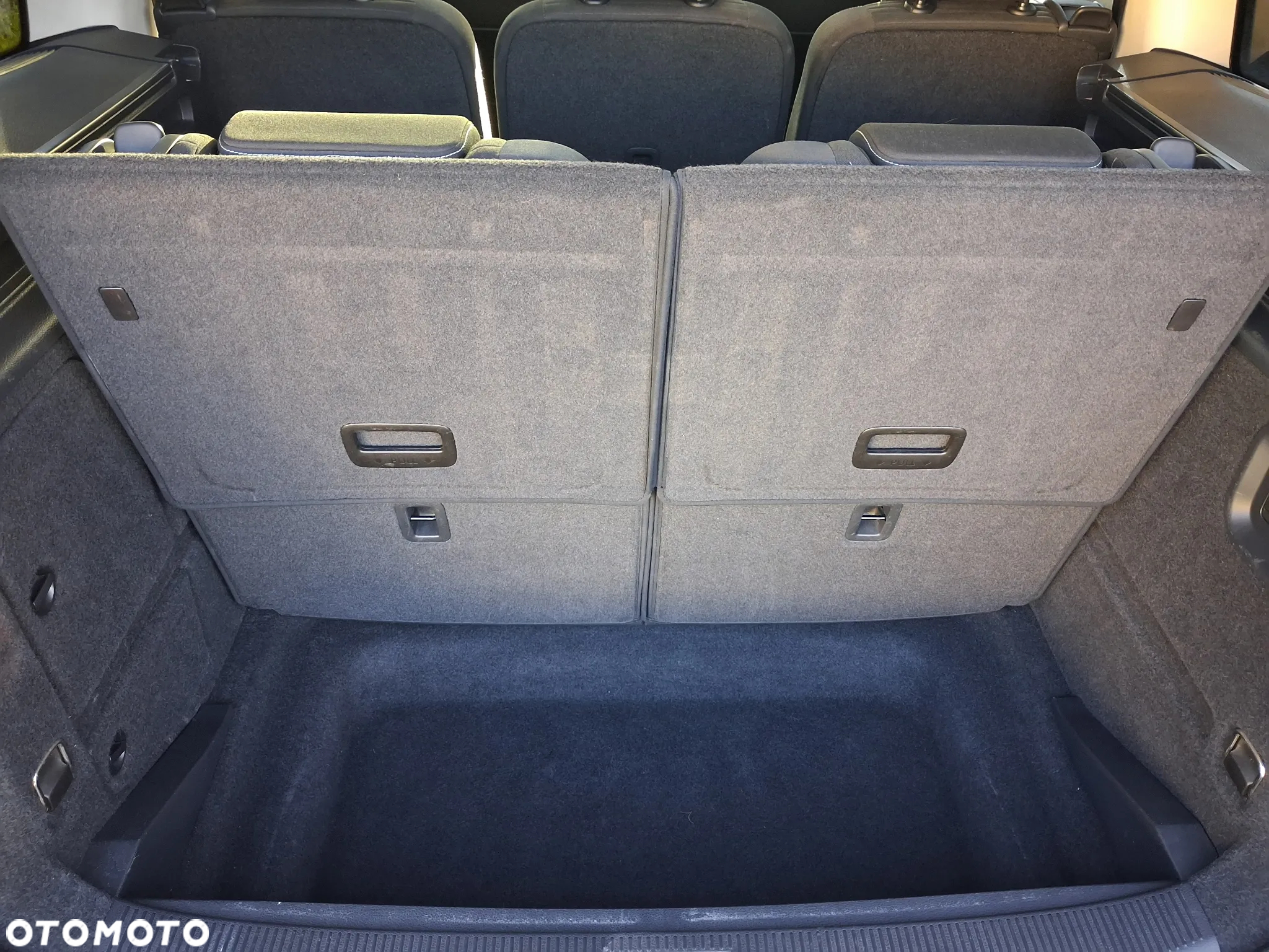 Volkswagen Sharan 2.0 TDI DSG BlueMotion Technology Cup - 20