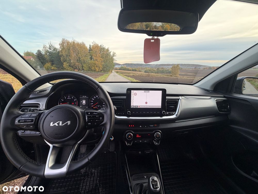 Kia Stonic - 18