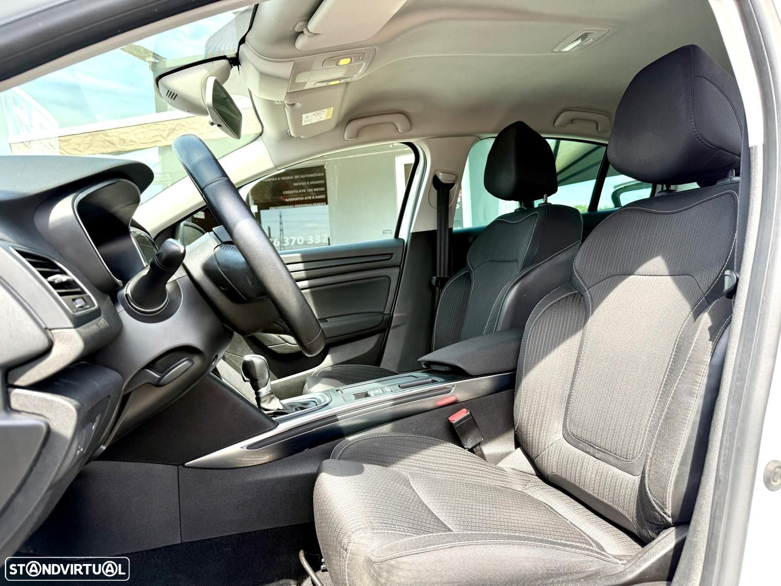 Renault Mégane Grand Coupe 1.5 dCi Limited EDC - 13