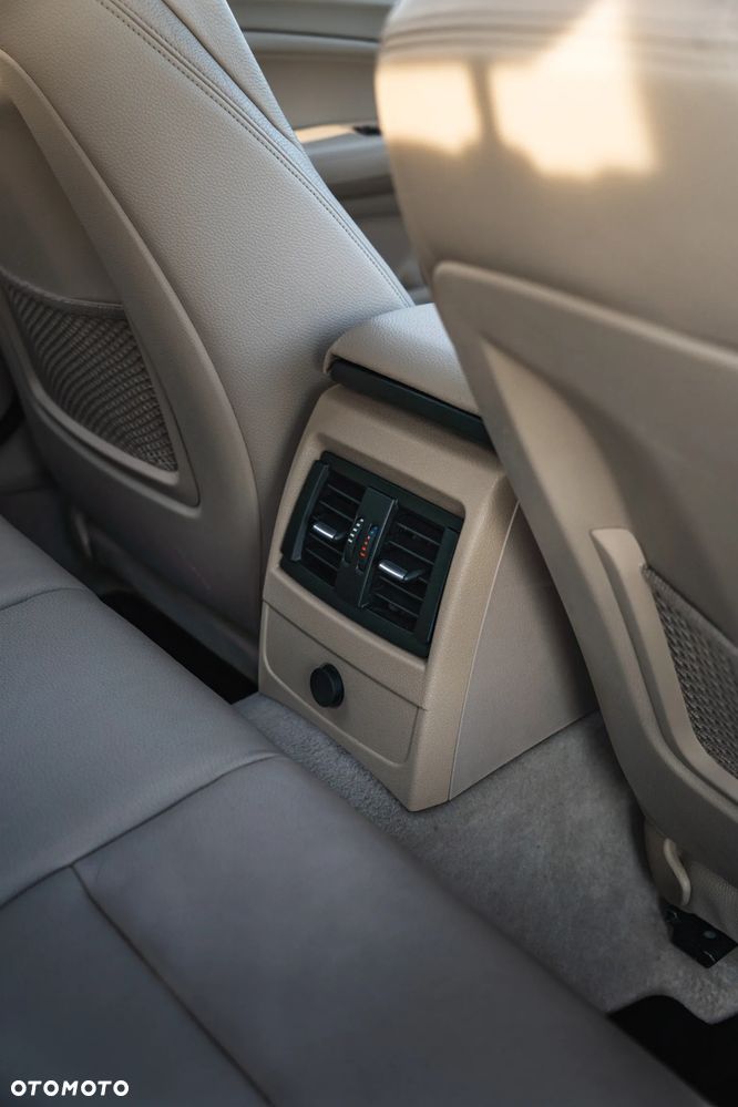 BMW Seria 1 125d - 37