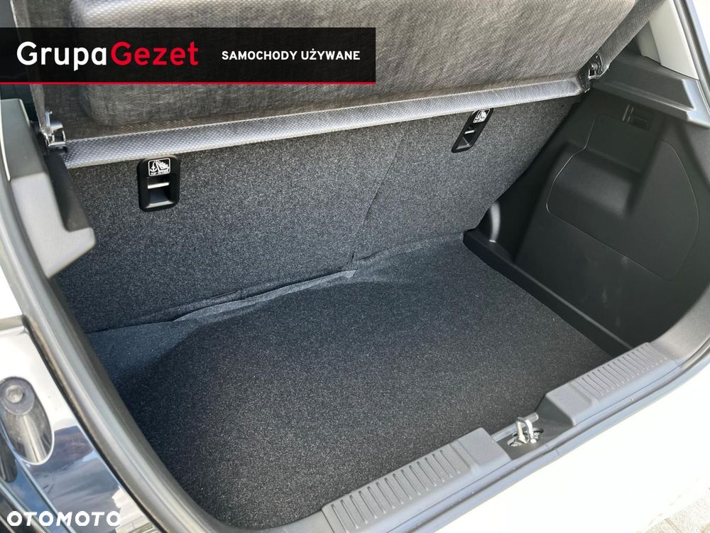 Suzuki Swift - 12