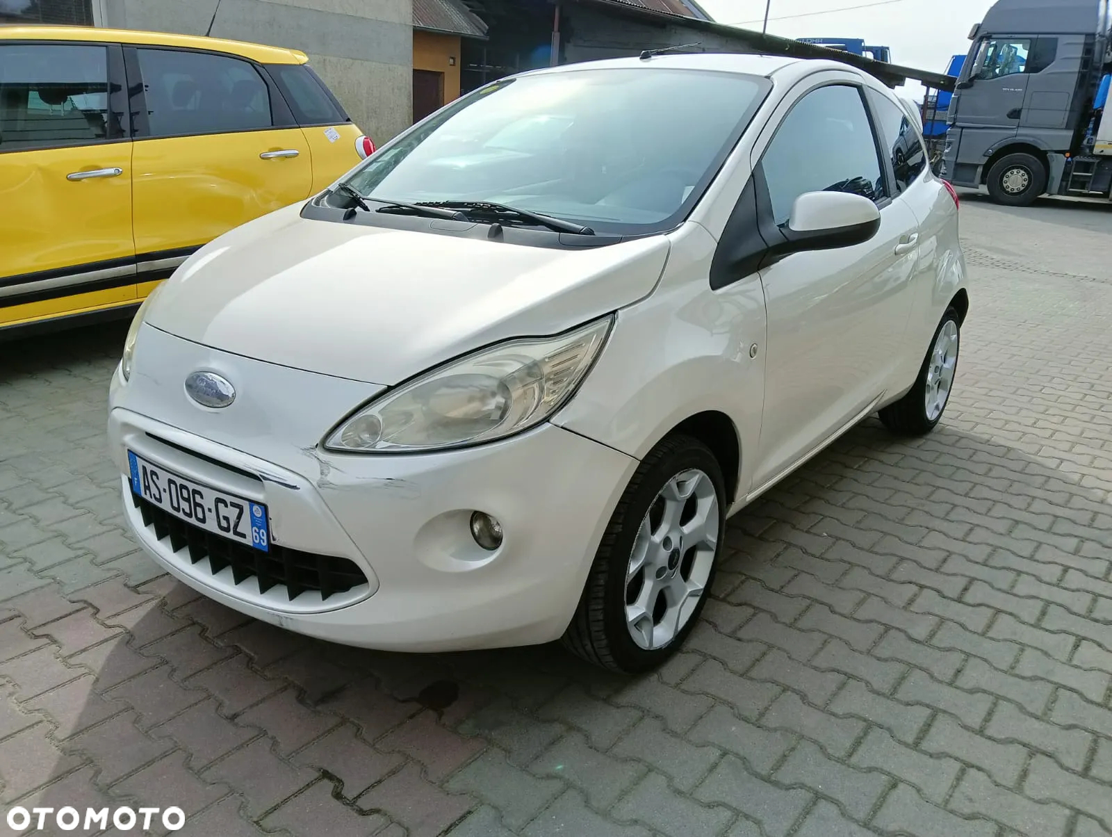 Ford KA 1.3 TDCi Ambiente - 2