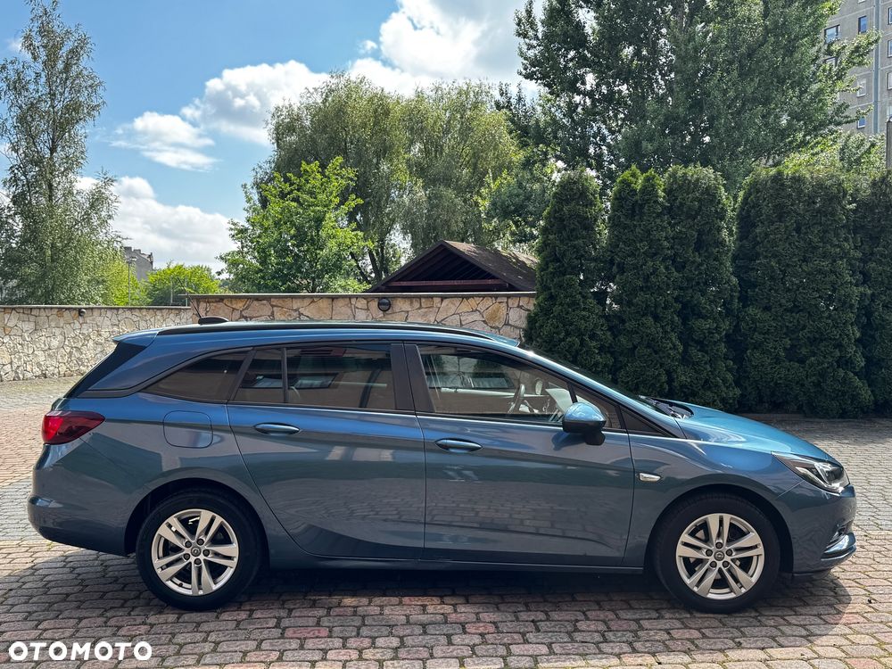 Opel Astra 1.6 CDTI Cosmo - 35