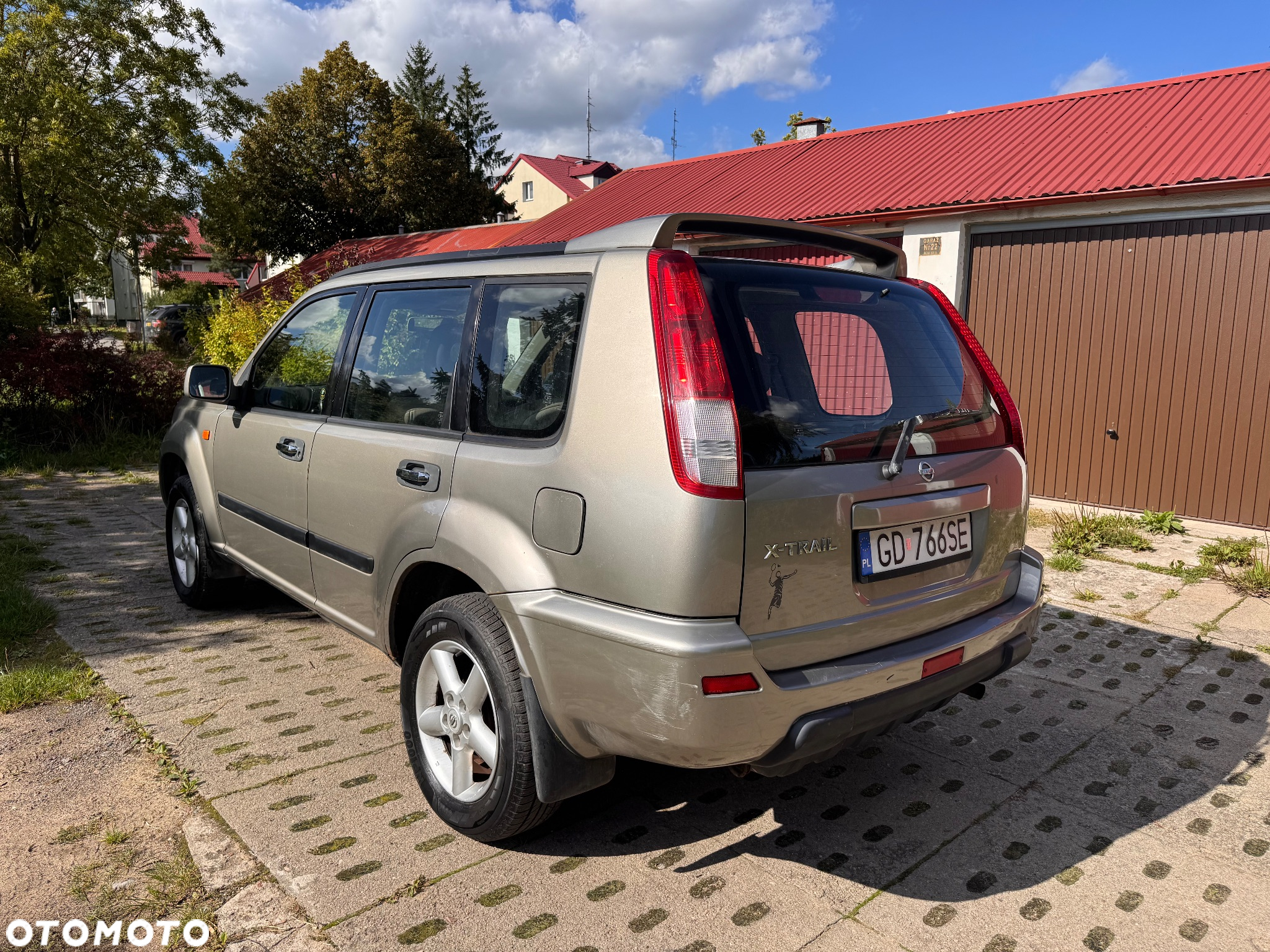 Nissan X-Trail 2.0 Luxury - 8