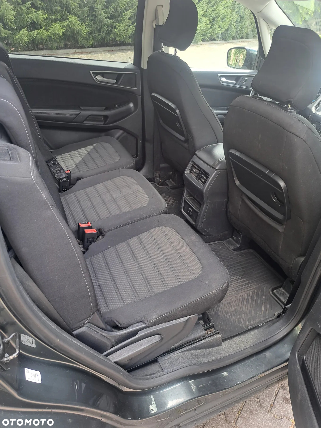 Ford Galaxy - 14