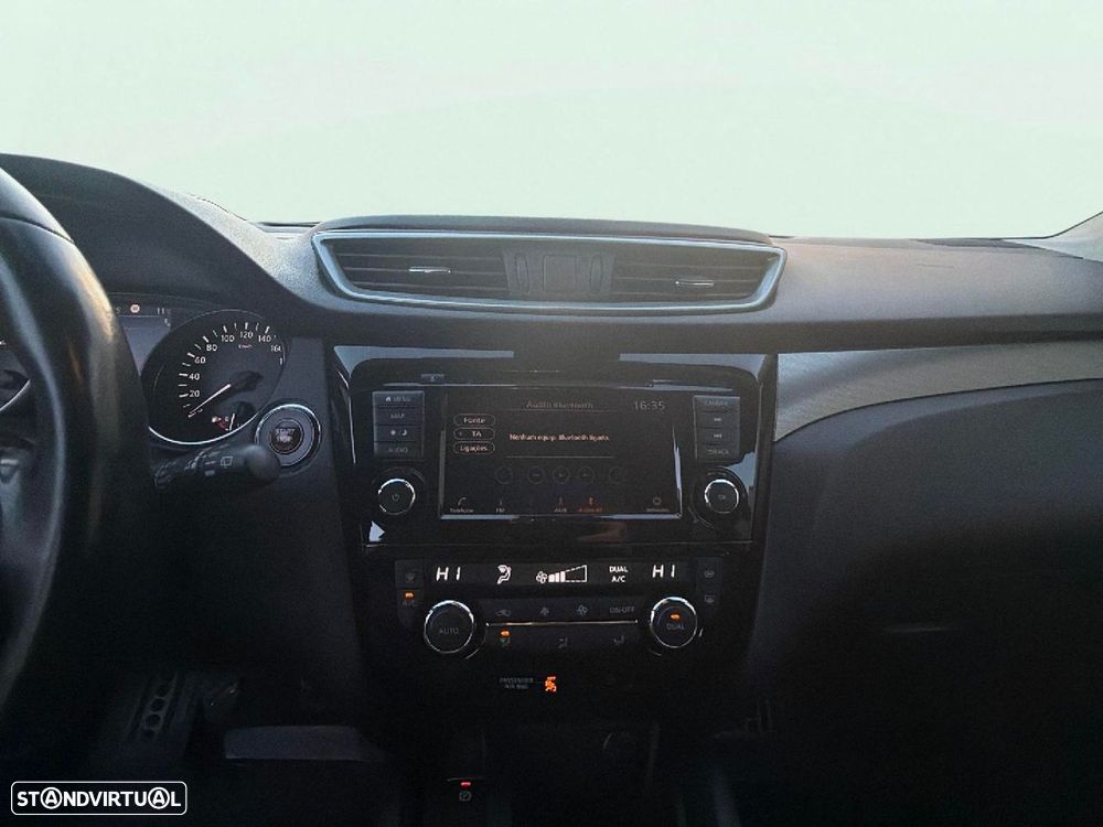 Nissan Qashqai 1.5 dCi Tekna Bose - 6