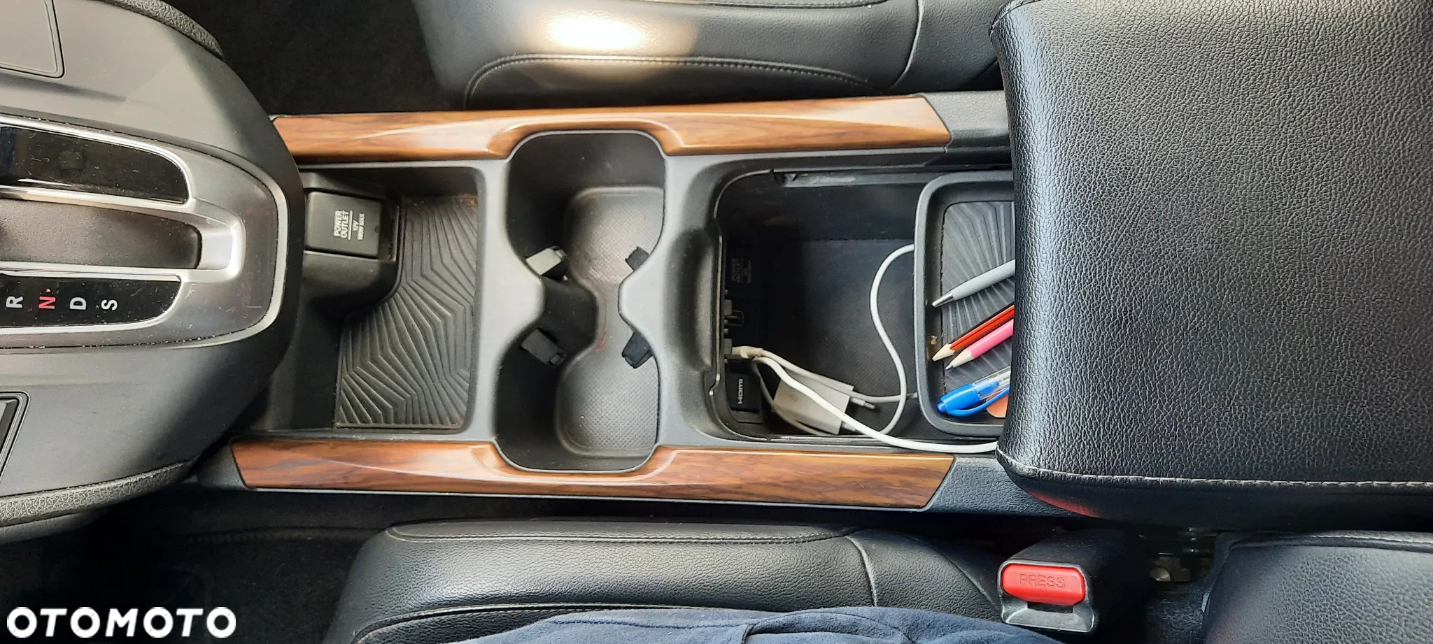 Honda CR-V 1.5 Lifestyle (Honda Connect+ / 7 os.) CVT - 10