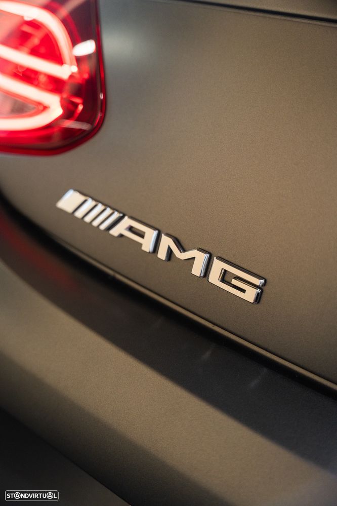 Mercedes-Benz C 63 AMG - 31