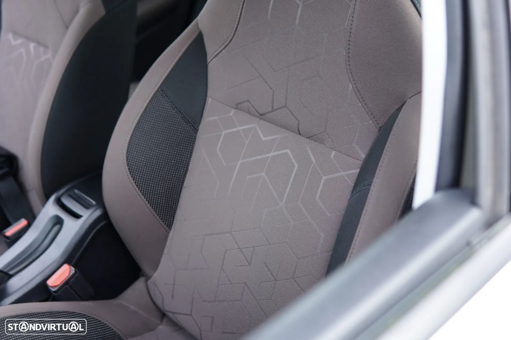 Peugeot 2008 1.2 PureTech Style - 33