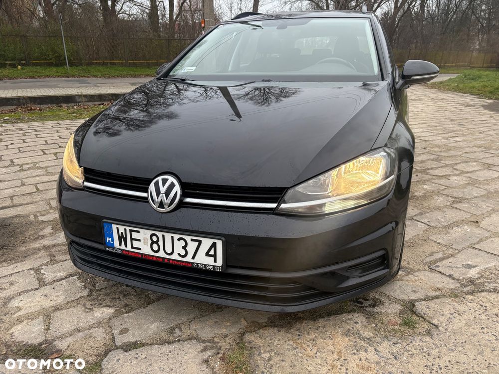 Volkswagen Golf 1.6 TDI BMT Comfortline - 1