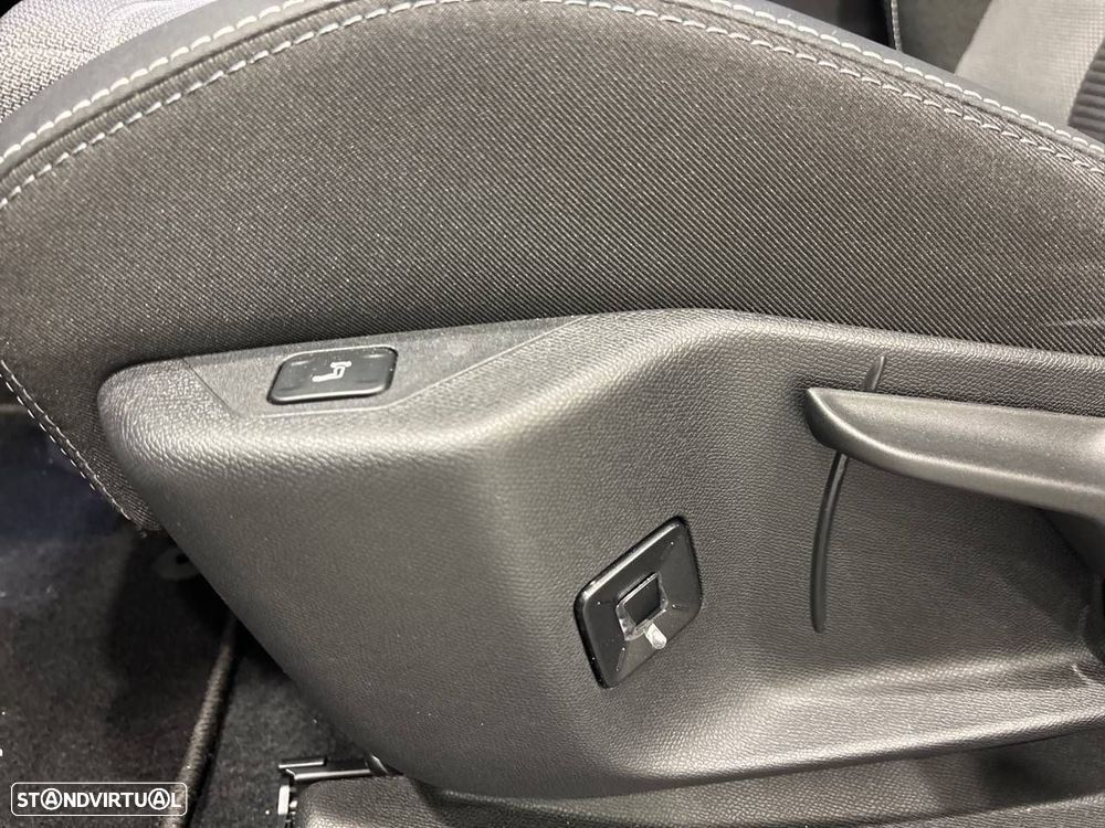 Opel Grandland 1.2 Hybrid GS eDCT - 23