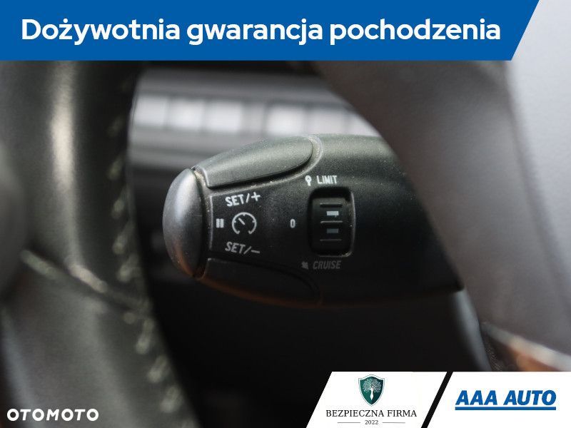 Peugeot 2008 - 21
