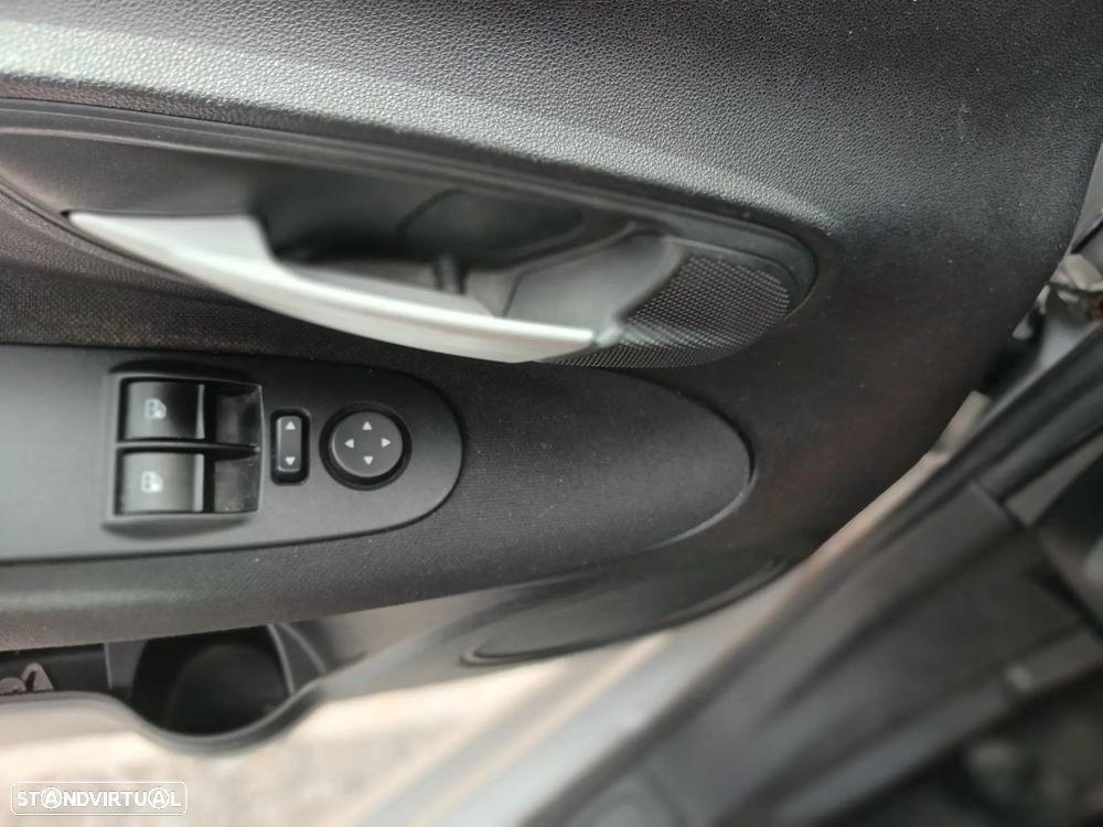 Fiat Punto - 6