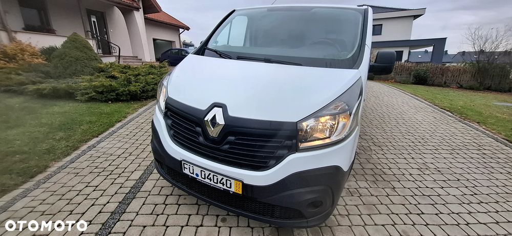 Renault Trafic - 2