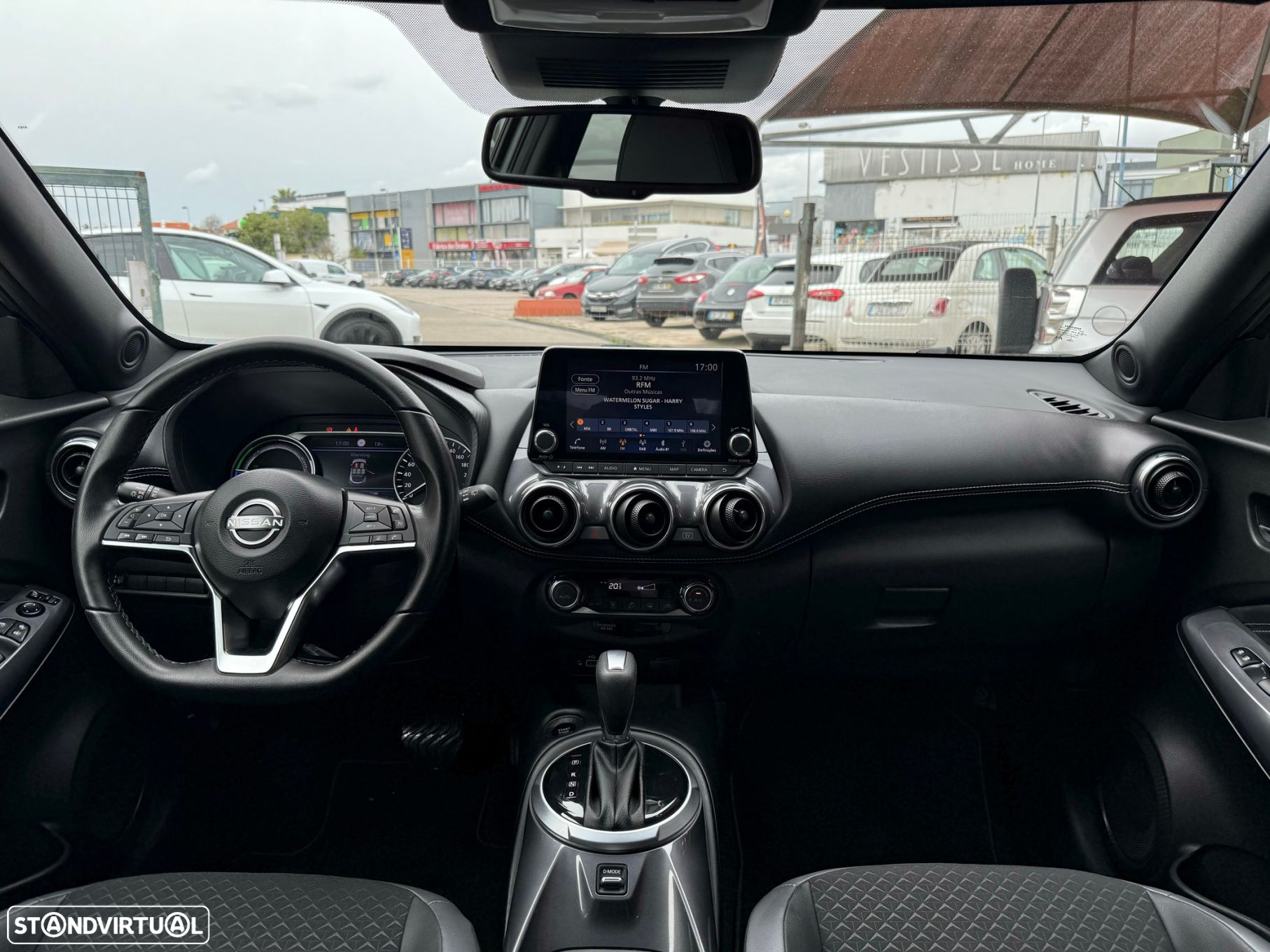 Nissan Juke 1.6 Hybrid N-Design Silver - 19