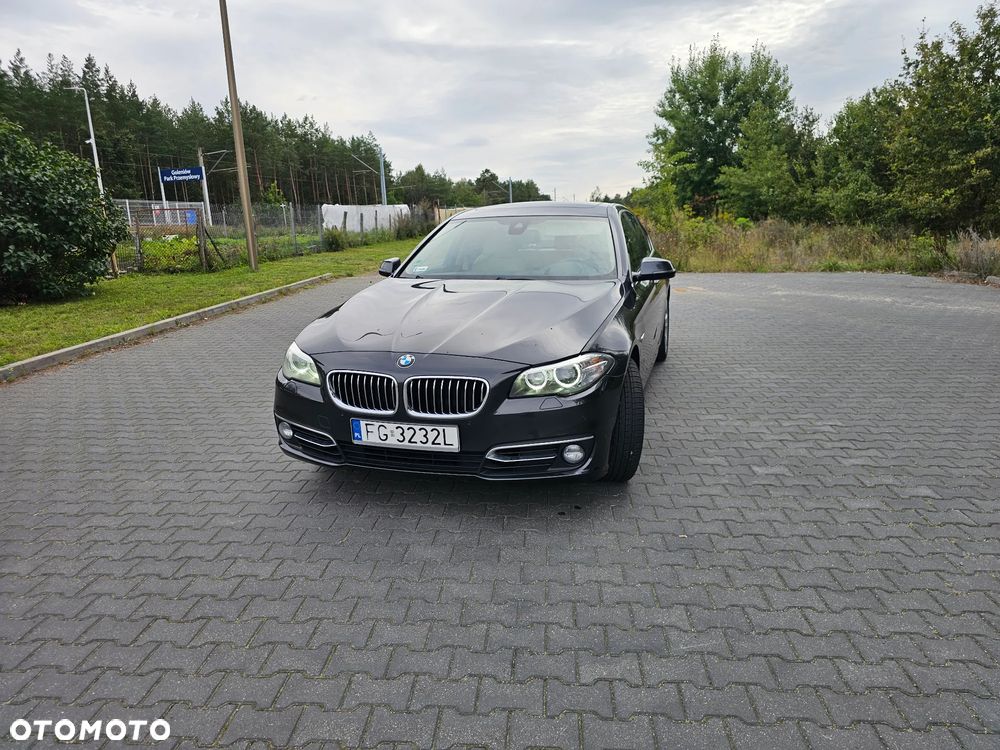 BMW Seria 5 530d xDrive Luxury Line - 6