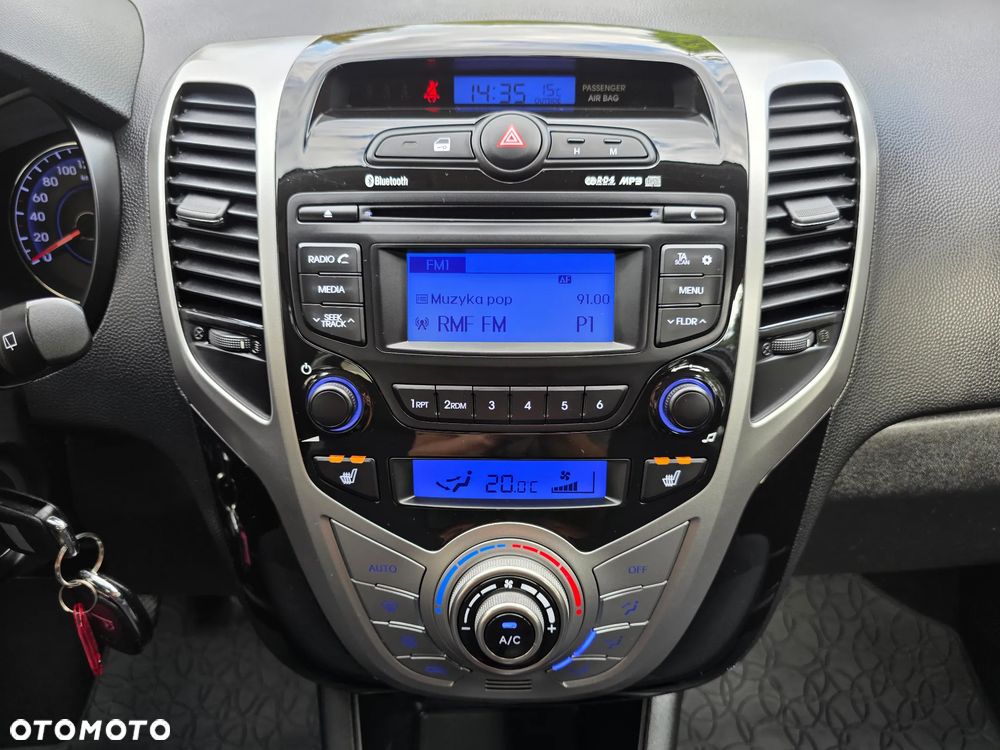Hyundai ix20 - 22