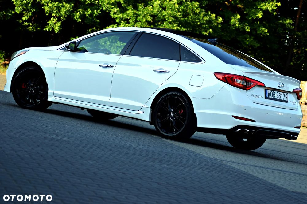 Hyundai Sonata - 30