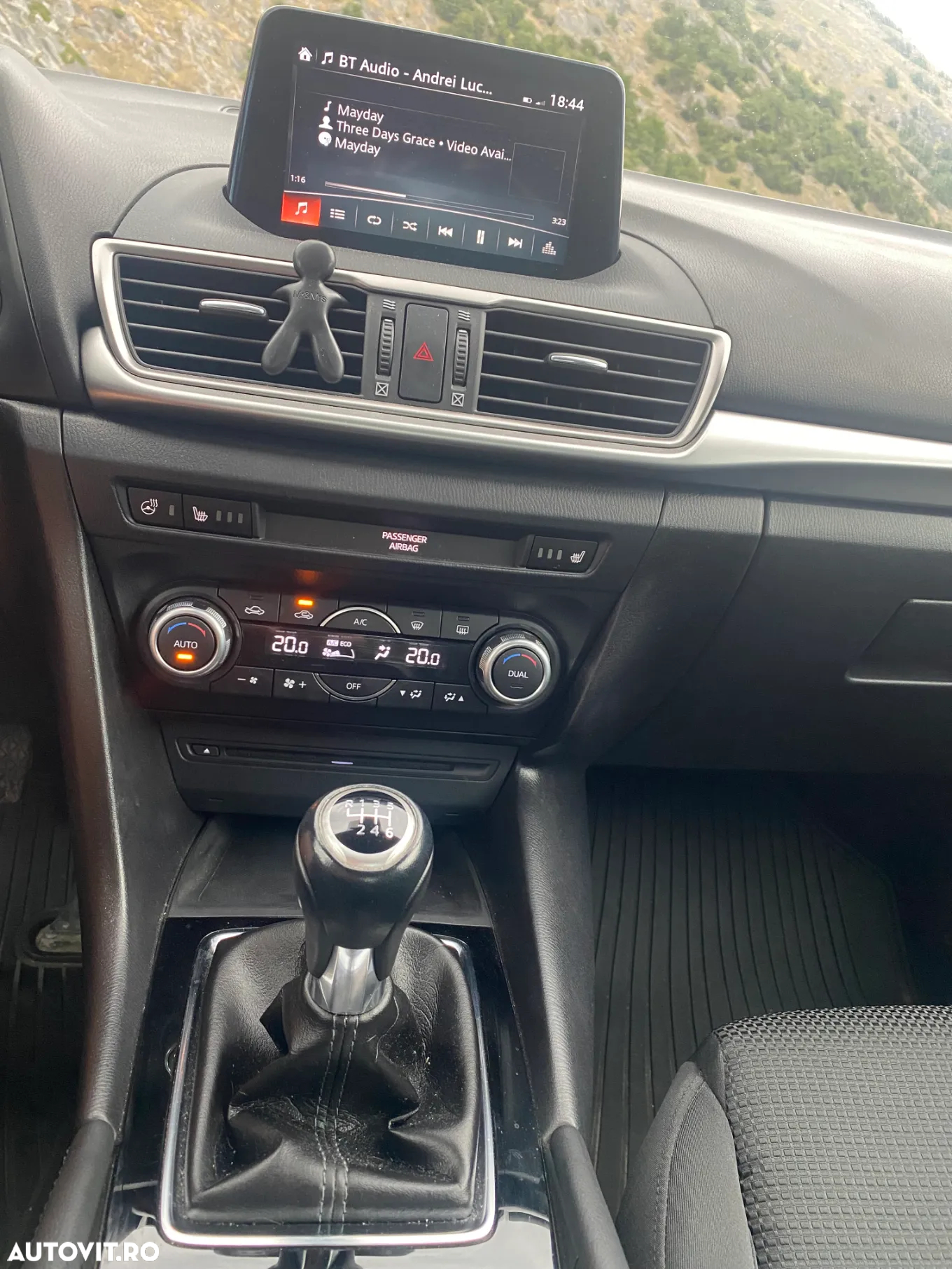 Mazda 3 G120 Attraction - 7