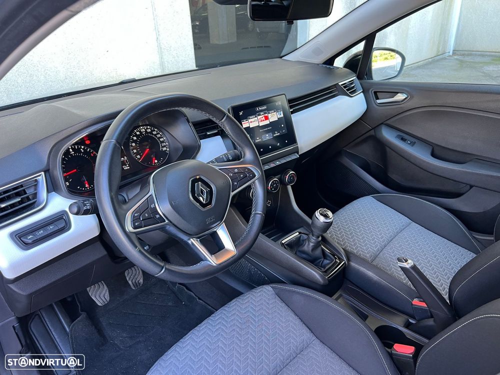 Renault Clio 1.0 TCe Techno - 23