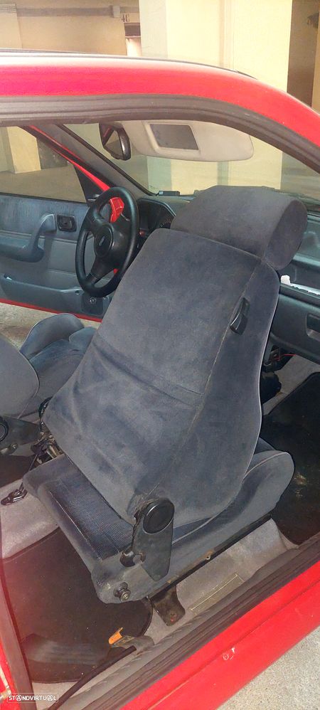 Ford Fiesta 1.8 XR2i 16V - 13