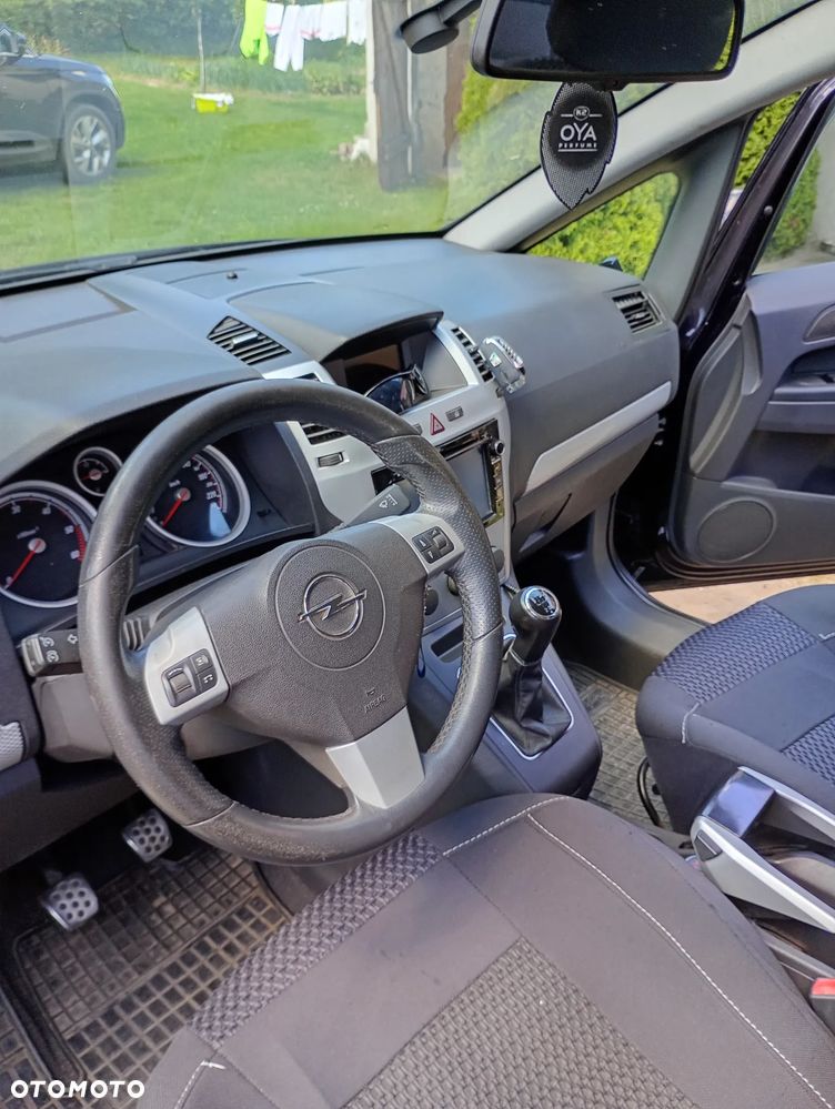 Opel Zafira 1.9 CDTI Elegance - 10