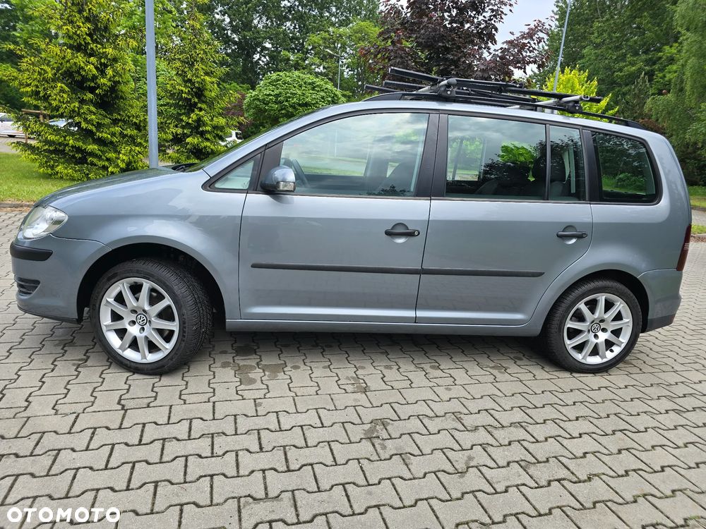Volkswagen Touran 1.6 Basis - 7