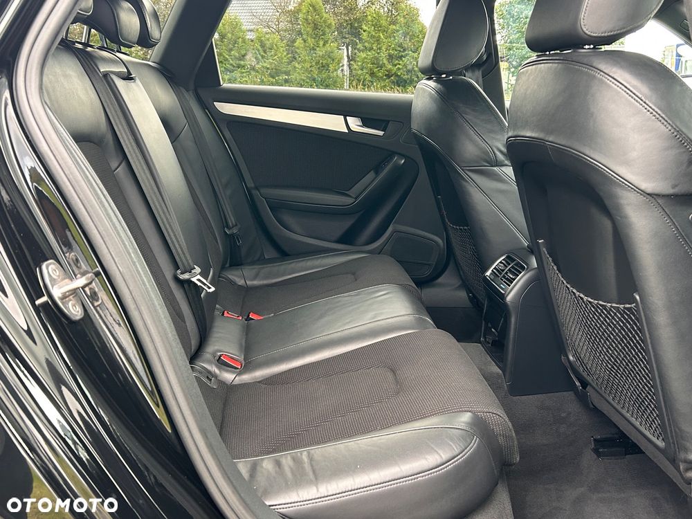 Audi A4 Avant 2.0 TDI DPF multitronic S line Sportpaket (plus) - 28